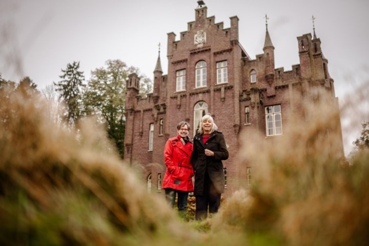 Abseilende nonnen, een tabak kwekende burgemeester en meer opmerkelijke weetjes in nieuw boek over Kasteel Aerwinkel in Posterholt