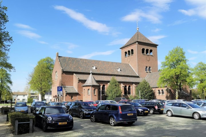 Luidklok hoeft niet weg uit kerk Melick, toch blijven er zorgen over verbouwingsplannen