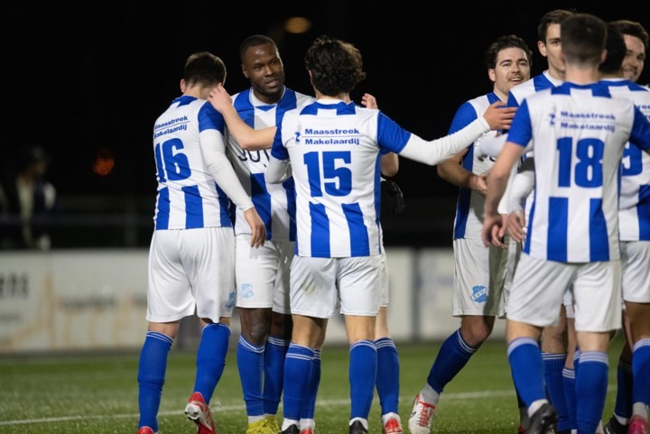 Amateurvoetbal in het paasweekeinde: kwartfinale districtsbeker, speelronde in derde divisie B en inhaalwedstrijden