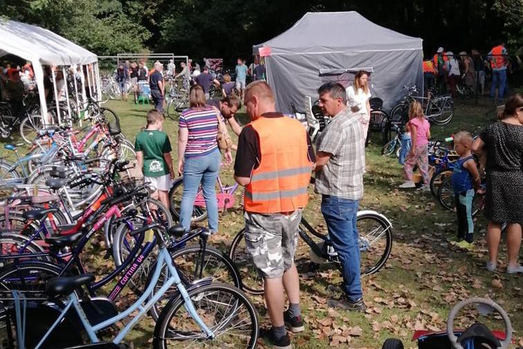 Jaarlijkse tweedehands fietsenmarkt in Montfort