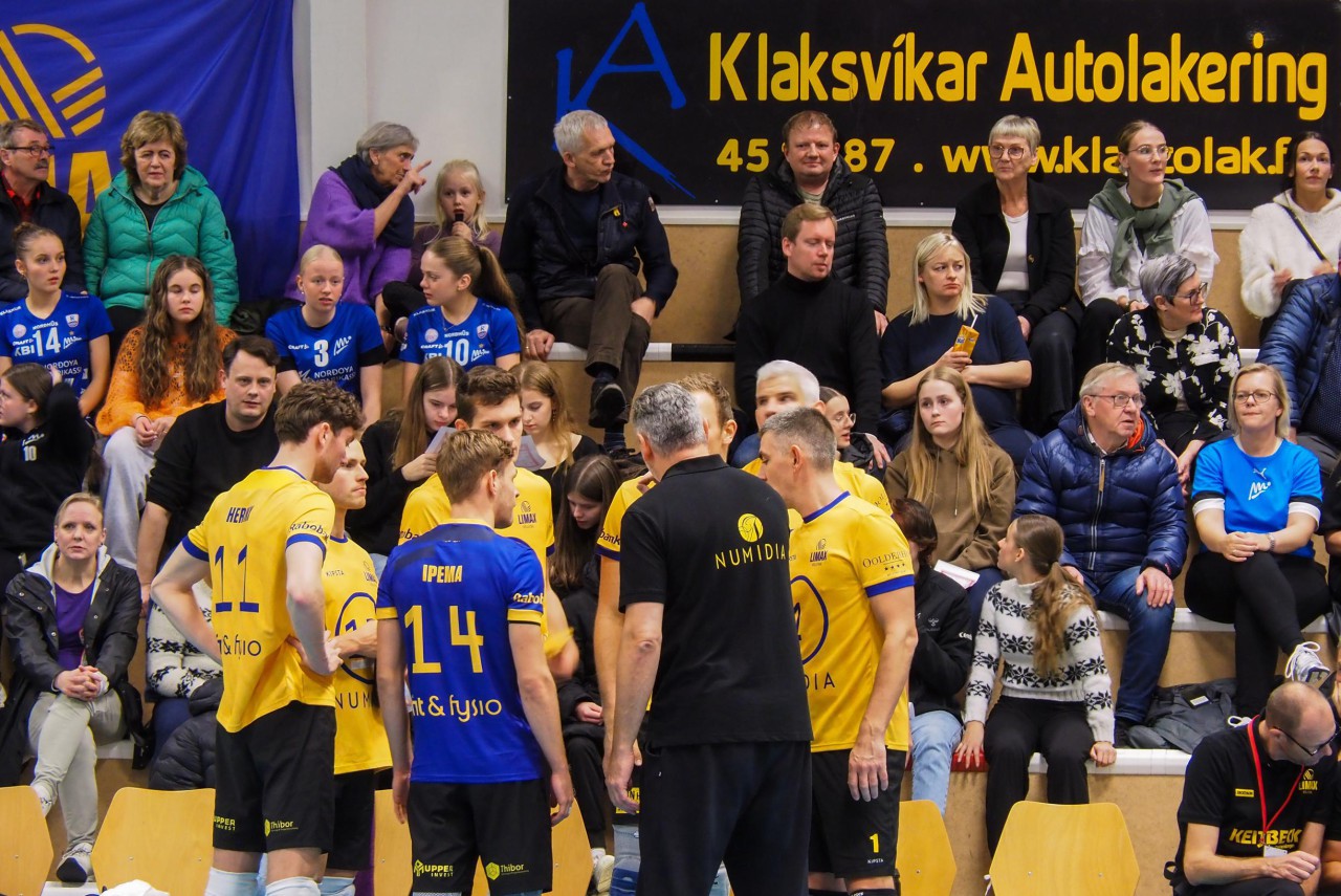 Volleyballers VC Limax boeken na stroeve start een zege bij debuut in Europa