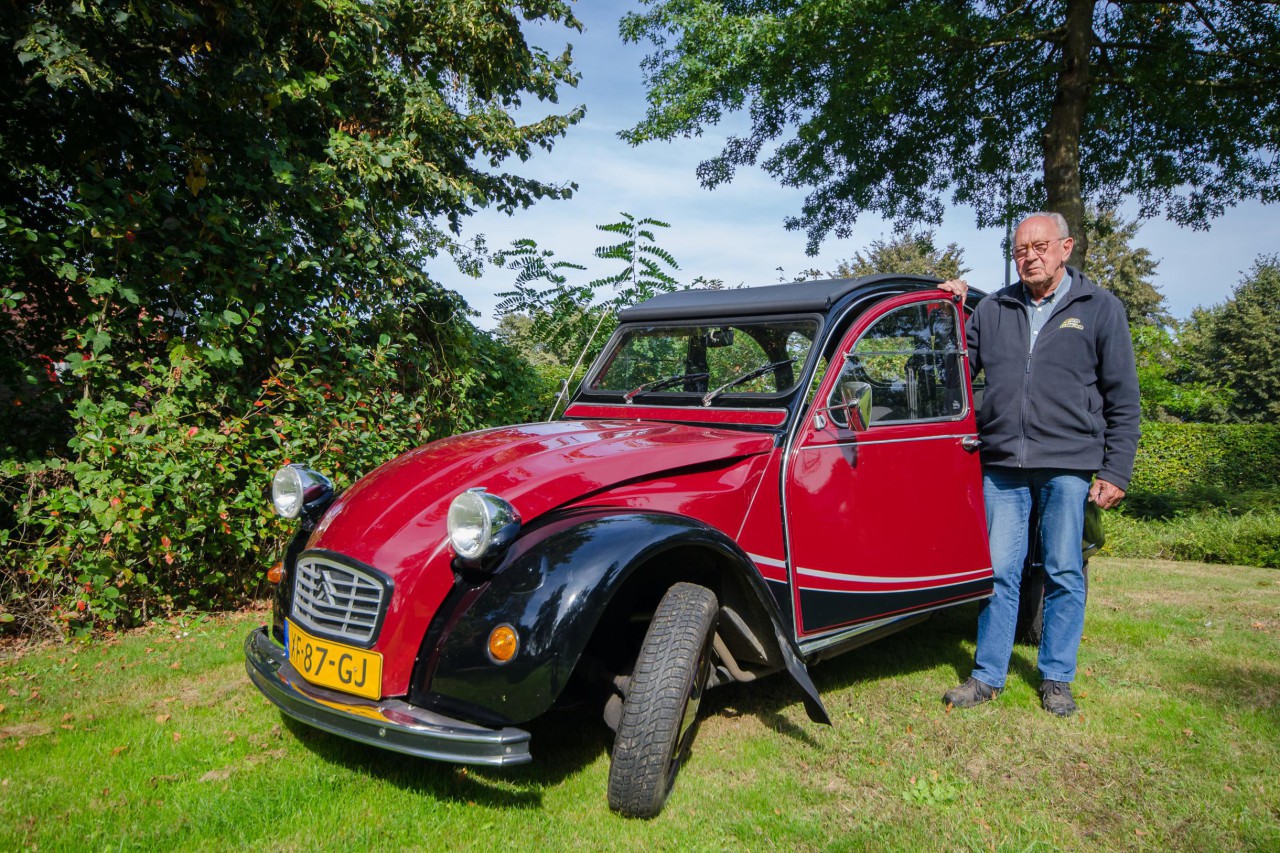 De Enige Echte Eendenclub gaat weer toeren door Midden-Limburg