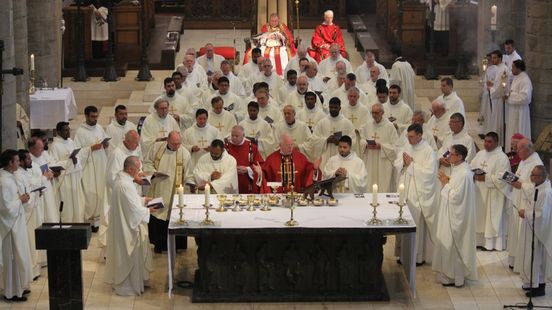 Bisdom Roermond koploper met priesters uit buitenland