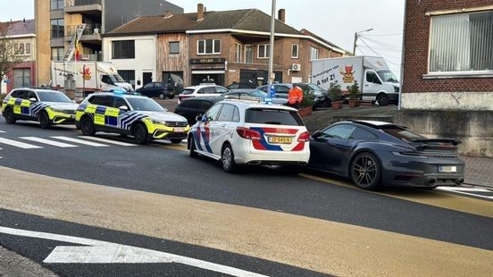 Auto klemgereden na achtervolging vanuit Maastricht