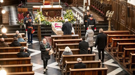 Kathedraal vol bij afscheid bisschop Harrie Smeets