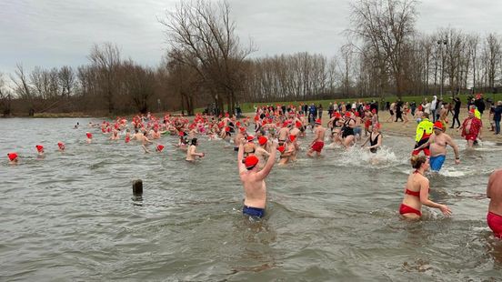 Op deze plekken kun je een nieuwjaarsduik nemen