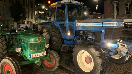 Protest marktlieden: oldtimer tractoren tegen zero-emissie