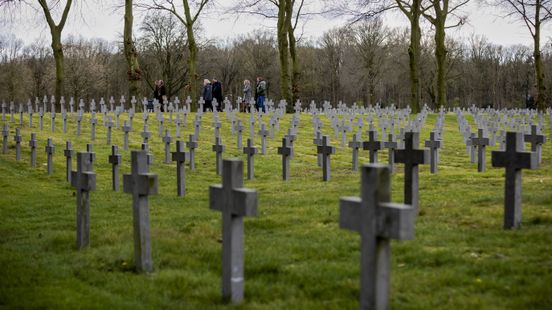 Gedenkteken slachtoffers WOII op Duits grafveld Ysselsteyn