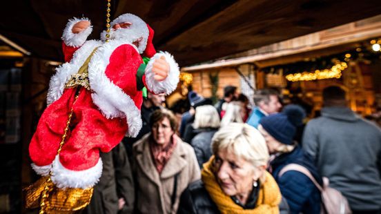 Kerstmarkt Gemeentegrot Valkenburg trekt 200.000ste bezoeker