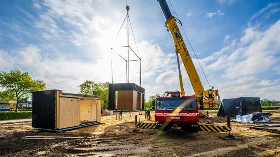 Flexwoningen in aanbouw voor Oekraïners in Sittard-Geleen