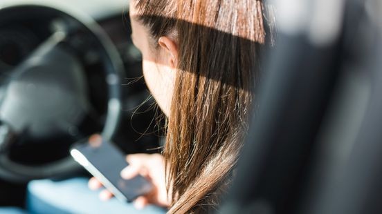 Rijbewijs kwijt bij appen achter het stuur in België