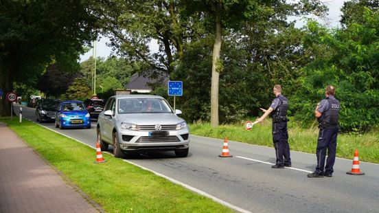 Grote grenscontrole bij Well door Duitse douane