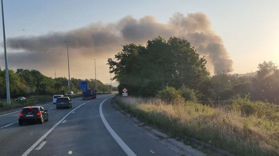 Stank in Zuid-Limburg door brand bij Luik