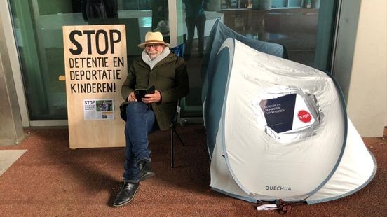 Eduard Disch (79) laat het er niet bij zitten: hij zet strijd voor kinderpardon voort