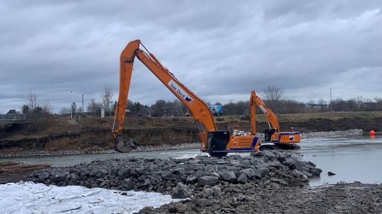 Vertraging nooddam, woonbootbewoners langer van huis