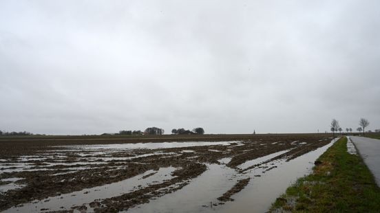 Wateroverlast op akkers en velden: 'Nog nooit meegemaakt'