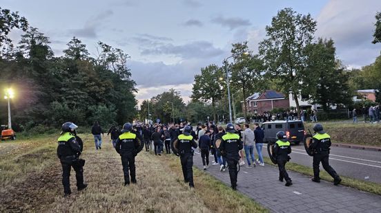 Twee aanhoudingen en supporter zwaargewond na derby