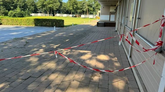 Gasten van vakantiepark De Berkct in Baarlo vertrokken na instorten van dak zwembad