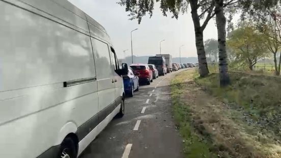 Verkeer rond Venlo staat vast door afsluiting Zuiderbrug