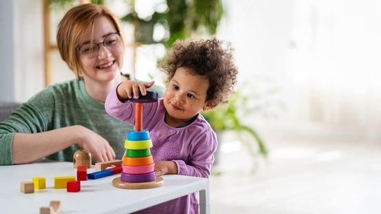 Problemen kinderopvang: 'Meer vraag naar een vaste oppas'