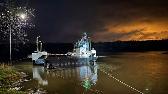 Hoog water: meerdere veerdiensten uit de vaart