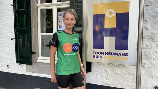 Saskia rent 100 km voor Toon Hermans Huizen