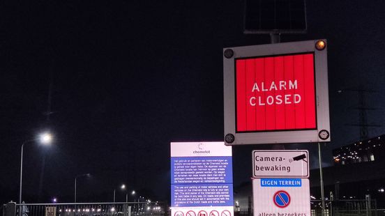 Ammoniaklek op industrieterrein Chemelot Geleen, A2 dicht