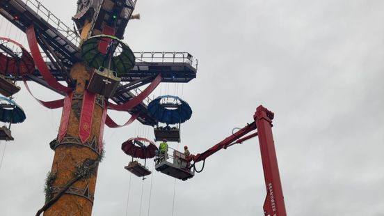 Brandweer bevrijdt twee mensen uit attractie Toverland