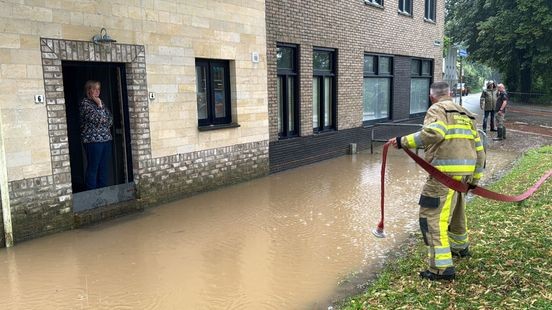 Overlast door zware regen op verschillende plekken in Limburg