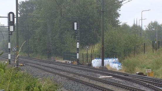 Prorail: 'Reparatie verzakt spoor Geleen duurt nog dagen'