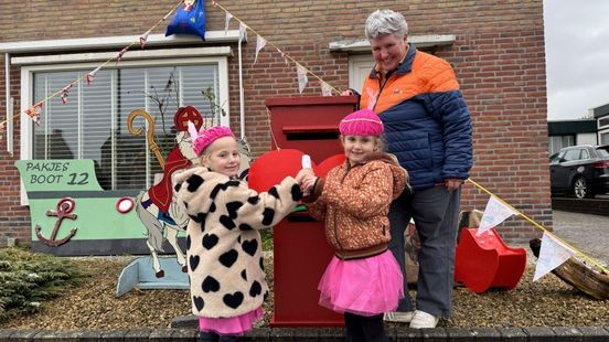 Urmondse postbode populair vanwege Sinterklaas-brievenbus