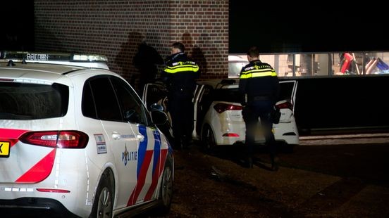 Automobilist vliegt uit de bocht en ramt woning in Eys