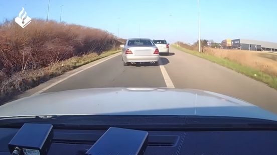 Achtervolging van auto die met meer dan 200 km/uur over A2 raast gedeeld door politie