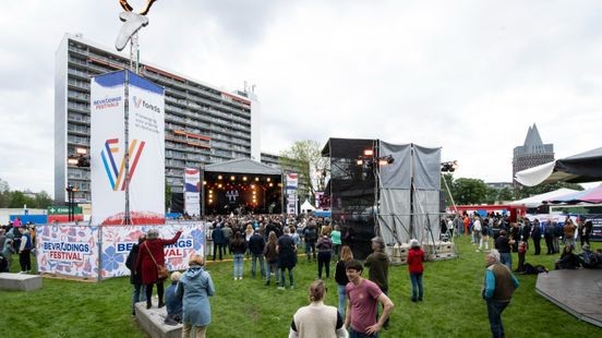 Koele temperatuur op Bevrijdingsdag, maar veel mensen genieten van vrije dag