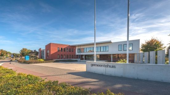 Gemeentehuis Roerdalen ontruimd om speelgoedgranaat