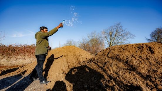 Bouwgrond en wijwater voor nieuwe woonwijk Maastricht