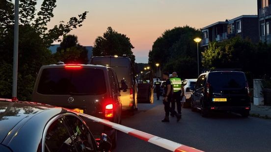 Politie houdt rekening met verschillende scenario's bij onderzoek naar overleden man in woning Beek