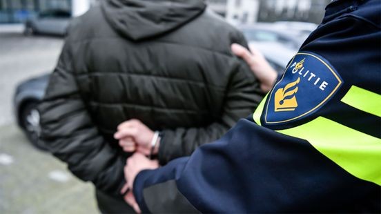 Minderjarige aangehouden na achtervolging op gestolen motor
