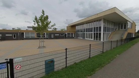 Vechtpartij in park naast basisschool: 'Kinderen zijn geschrokken en bang'