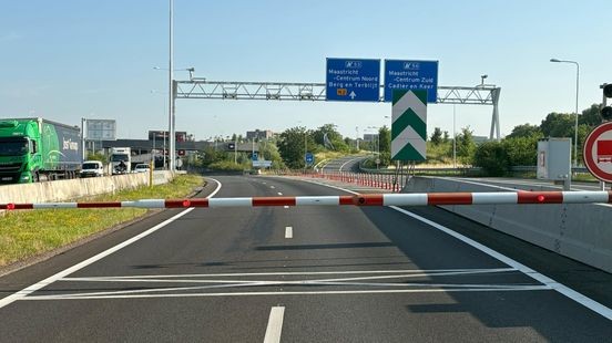 File op A2 bij Maastricht vanwege brandende aanhangwagen, tunnel weer open