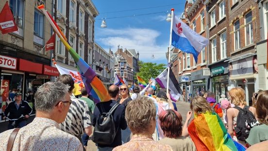 Conservatieve katholieken protesteren tegen viering voor LHBTQIA+-gelovigen