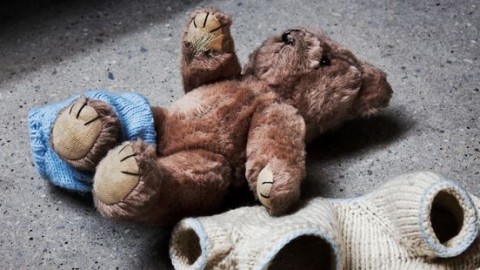 Eis: 4 jaar cel voor misbruik stiefdochter, verdachte (62) zegt onschuldig te zijn