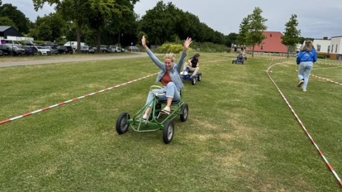 Geen zorgen, wél plezier: dagje uit voor 25 Limburgse gezinnen in armoede