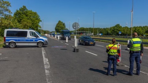 Al weken grenscontroles op A76 bij Bocholtz: 'Ik heb er veel frustratie door'